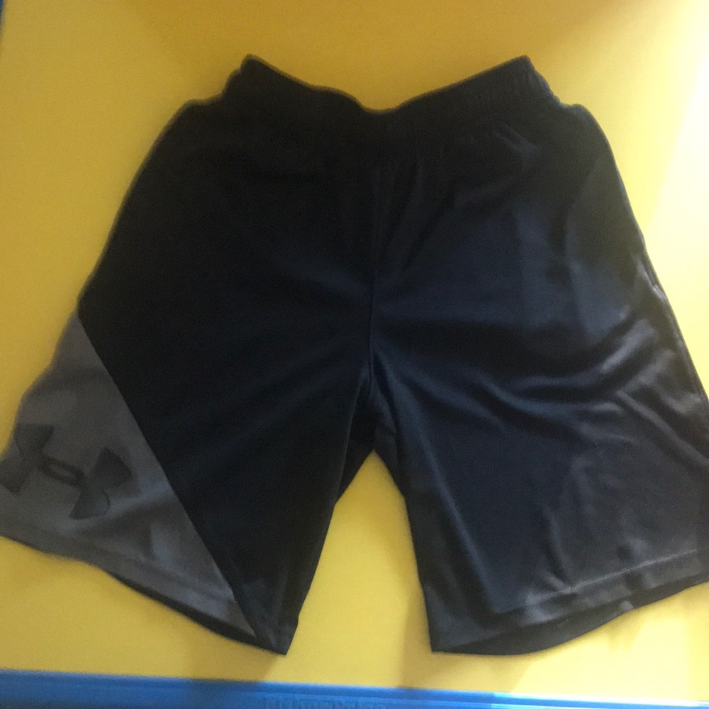 Boys medium shorts under armor